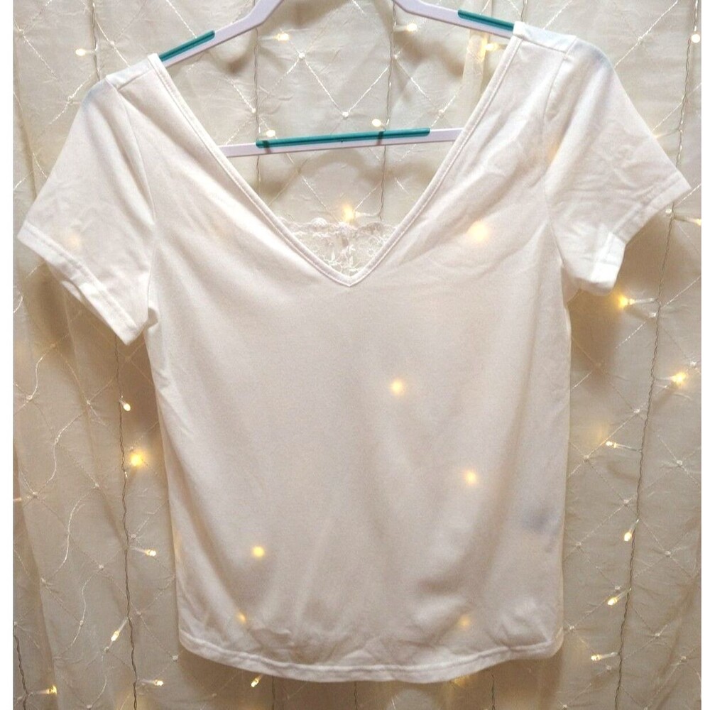 SHIEIN WOMAN XS WHITE DEEP V-NECK SHIRT MESH LACE BACK MINIMALIST COTTAGE DAINTY